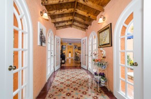 617 loggia