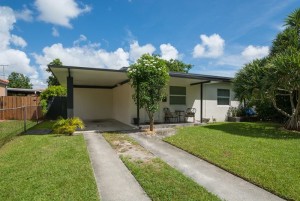 exteriorfront_700[1]